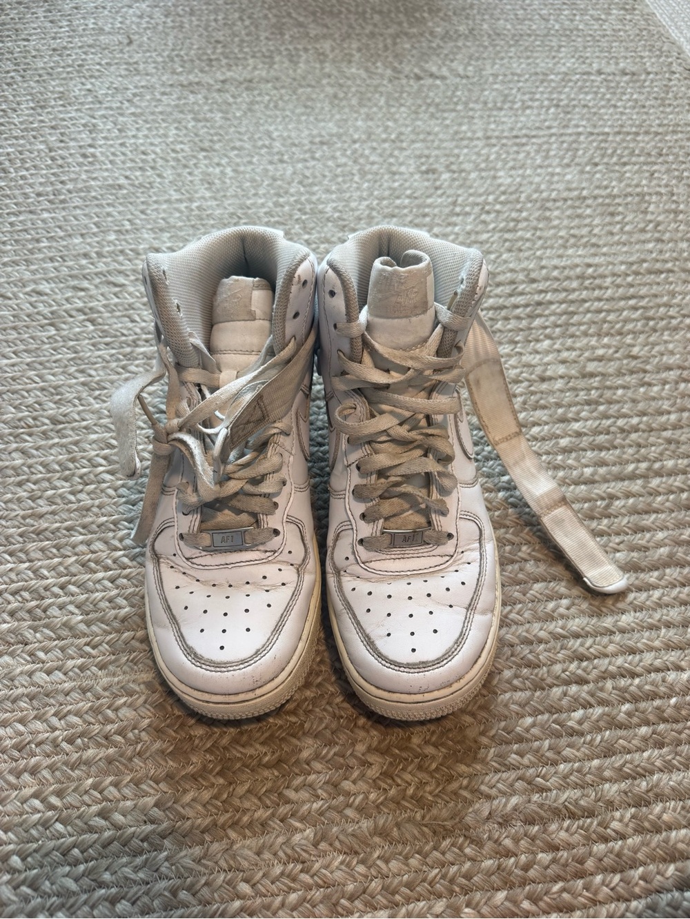 Nike White Women's High-Top Sneakers